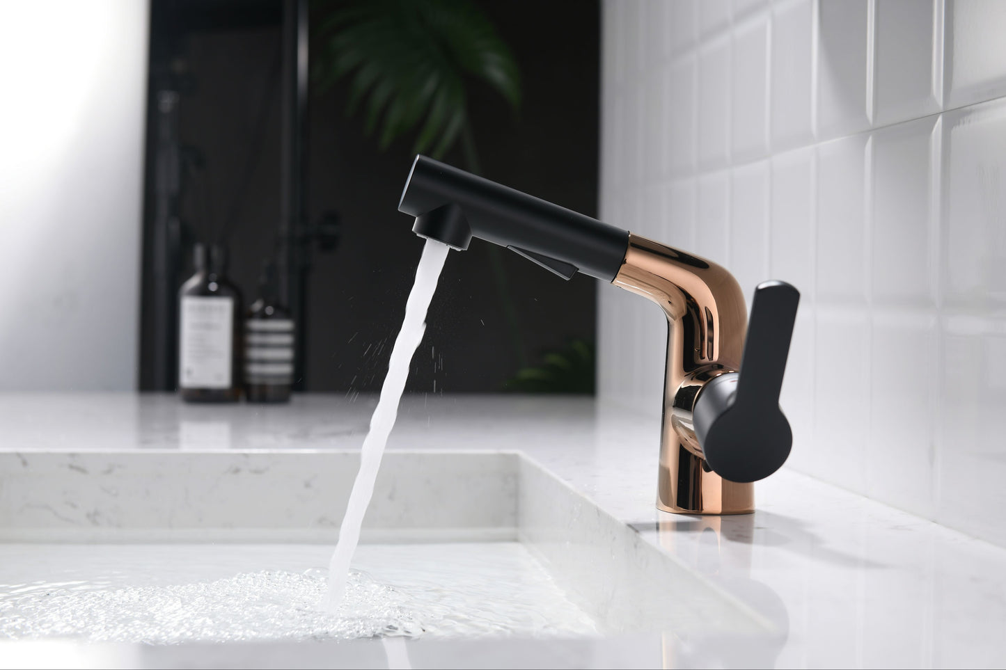 Mitigeur monocommande Lavabo WasserKraft coloris noir & Or